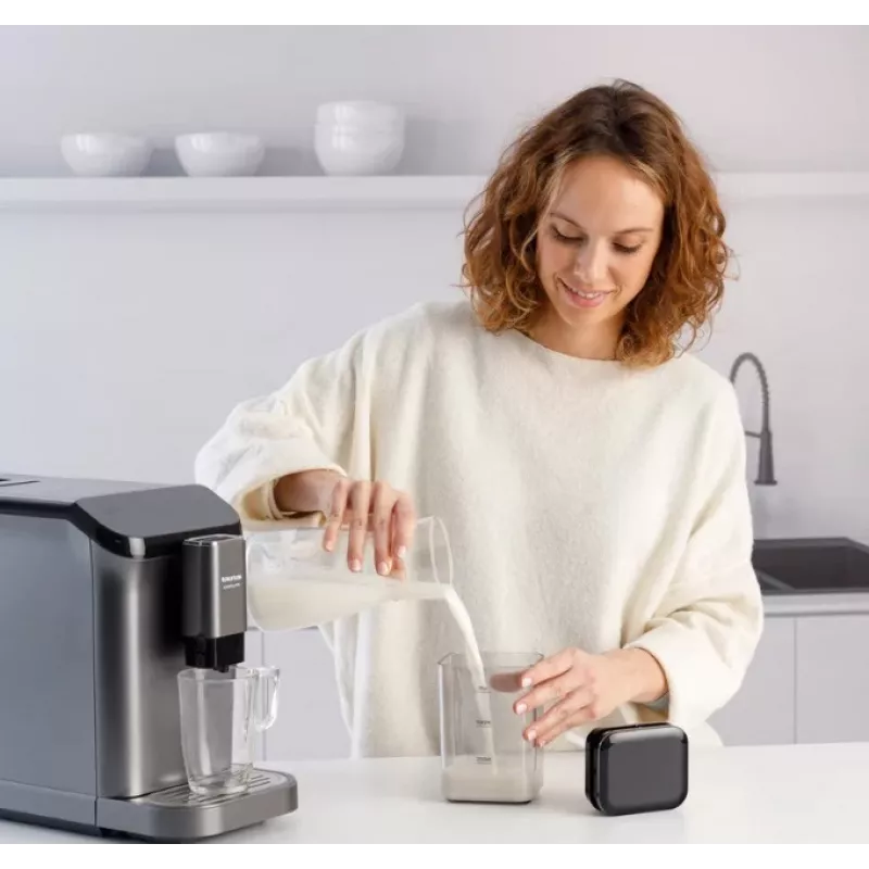 Espressomasin Taurus Accento Latte täisautomaatne, sisseehitatud veski, 1,5 L veepaak, kohviubade sisestus