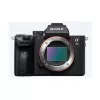 Sony α 7 III + 28-70mm MILC 24,2 MP CMOS 6000 x 4000 pikslit Must