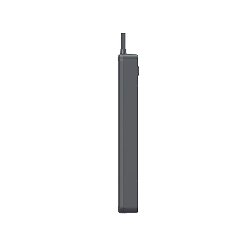 Pistikupesade jaotur TRACER TRALIS47026 1,5 m kaabli, 4 USB-pordi ja PD 18W-ga