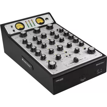 Pöörlev mikser Omnitronic TRM-222 2 kanaliga ja 2 mikrofonisisendiga