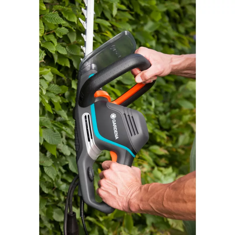 Gardena Elektriline Hekilõikur PowerCut 700/65, 65 cm, topelttera, 2,7 cm, oranž, must, sinine, 3,1 m/s², 87 dB