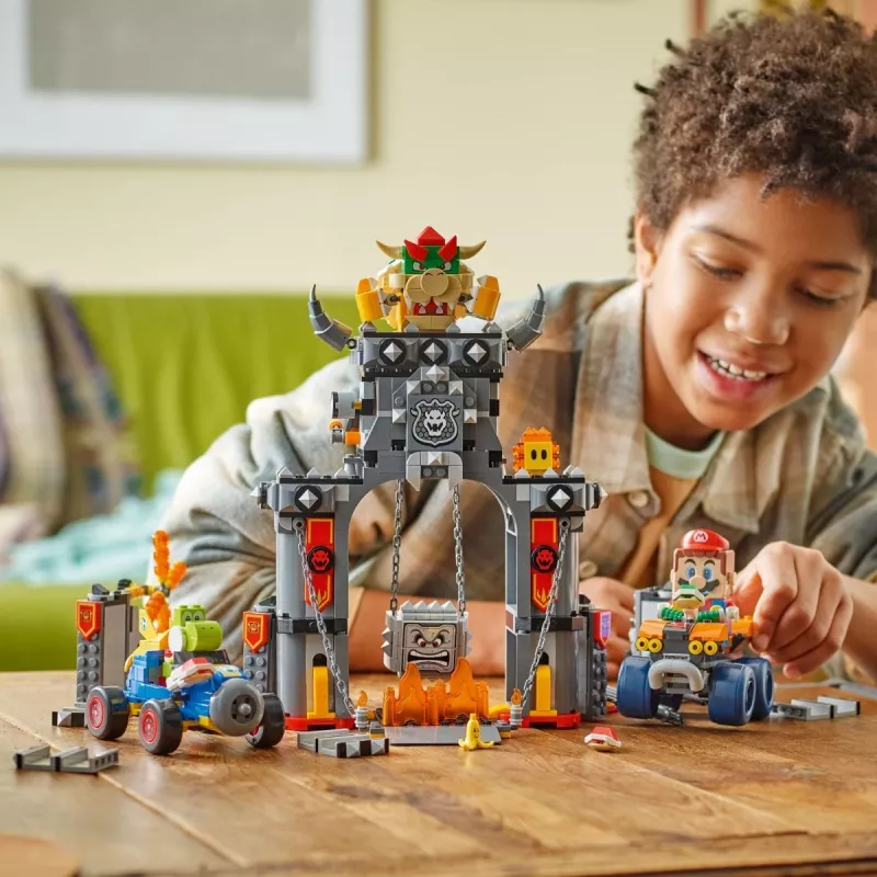 LEGO komplekt 72039 Super Mario Bowseri kindlus Mario Kardi autoga, interaktiivne ehitusmänguasi