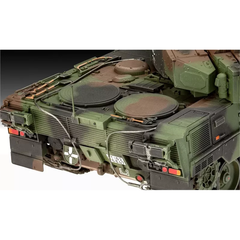 Plastikmudel REVELL Leopard 2A7A1 tanki sõjaväekomplekt (mõõtkava pole määratud)