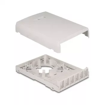 DeLOCK 67054 Keystone pinnale paigaldatav karp, 6 pordiga, valge