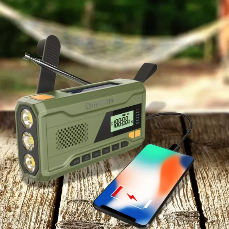 Kaasaskantav FM-raadio MANTA RDI401G päikesepaneeli, dünamovända, 4000–4500 mAh aku, 5 V USB väljundi, 3 W ja taskulambiga