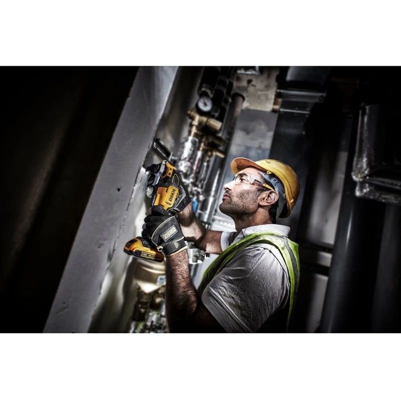 Juhtmeta multifunktsionaalne tööriist DeWalt DCS356N-XJ