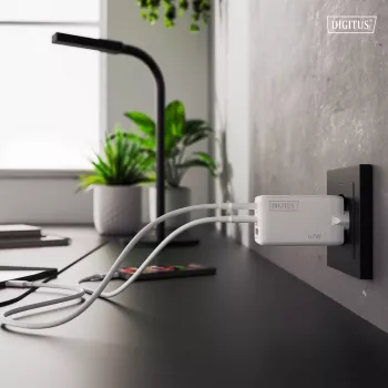 Seinalaadija DIGITUS DA-10303 67W GaN, 2× USB-C + 1× USB-A, 100–240V, valge