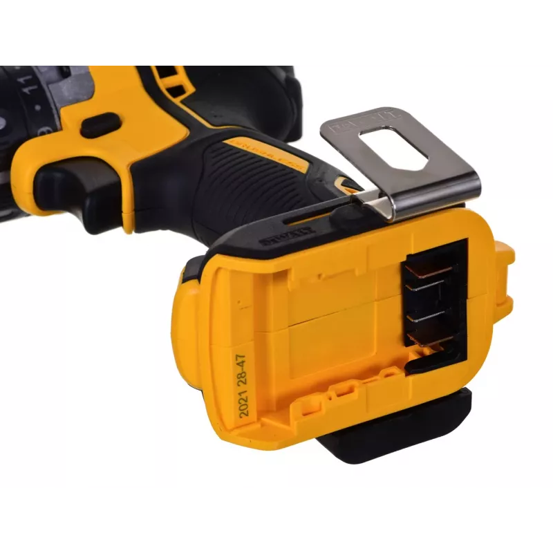 Tööriistakomplekt DeWALT DCK2080P2T-QW — 18V Li-Ion 5Ah (2x), DCG405 nurklihvija, puur-kruvikeeraja, M14 lihvimisketta keere, kohver
