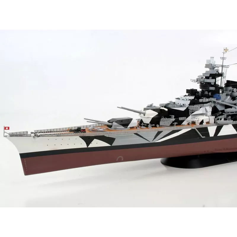 Plastmudellaev REVELL Tirpitz mõõtkavas 1:350