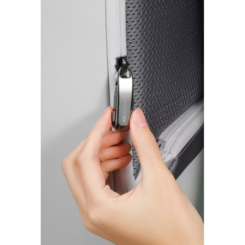 Seljakott XDDESIGN Bobby Edge vargusvastane valge — 17 L, mahutab 16-tollise sülearvuti, veekindel, 1,1 kg