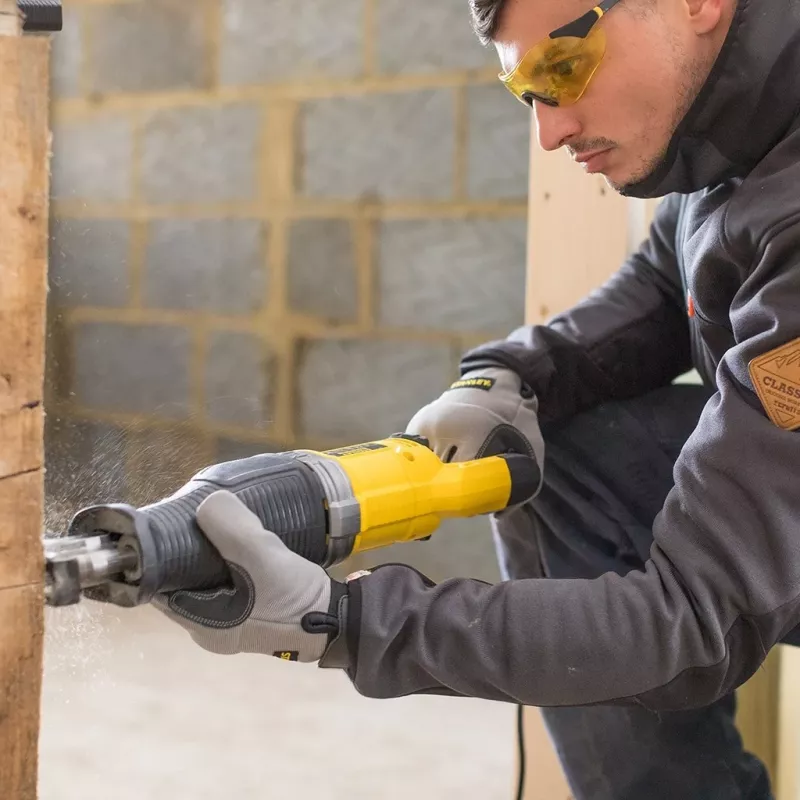 STANLEY FME360 900W elektriline tikksaag, 2,8 cm käik, pehme käivitus, pehme käepide, kaasas saeleht