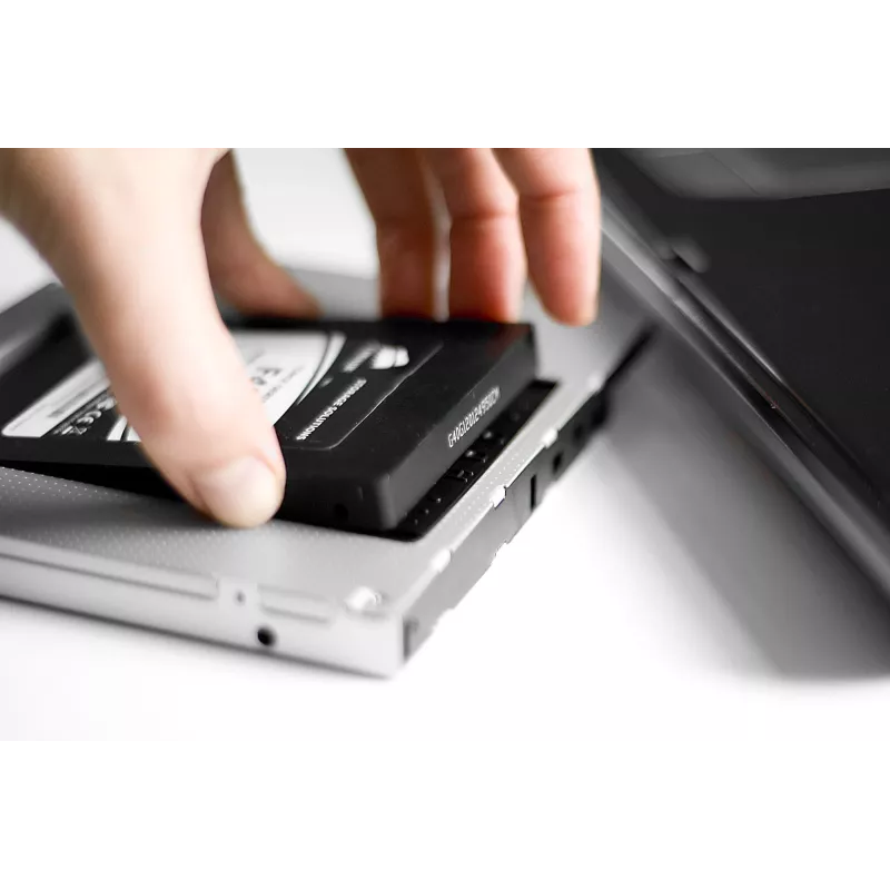 Paigaldusraam SSD / HDD CD / DVD / Blu-ray SATA to SATA III 12.7mm