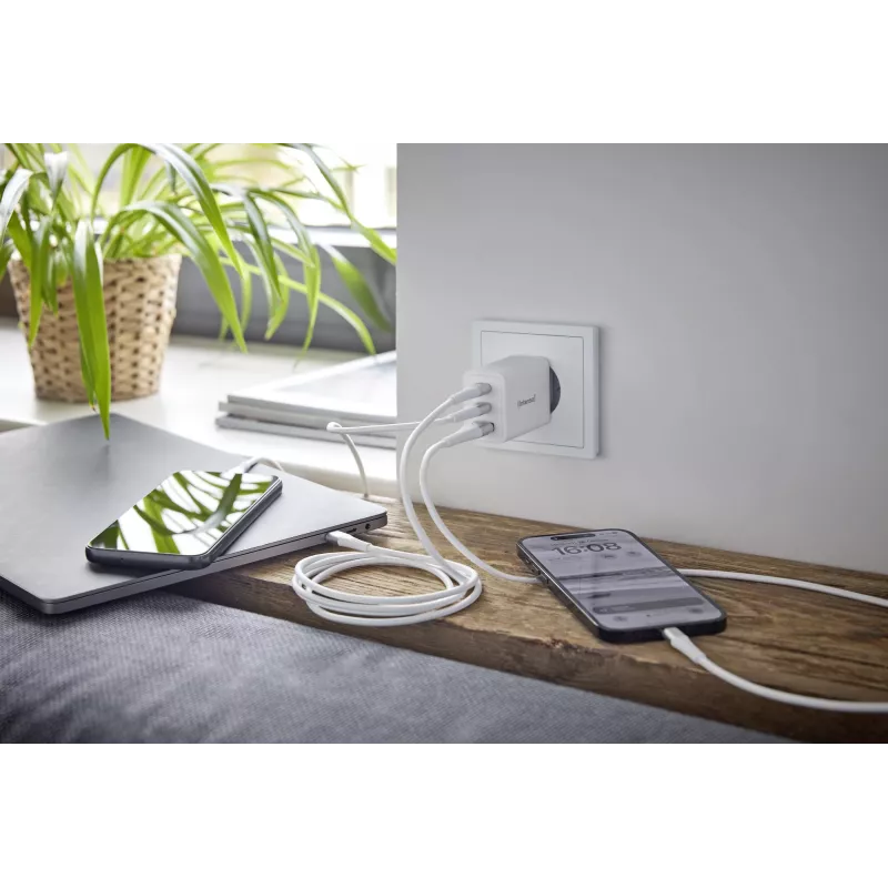 Toiteadapter 1XUSB-A/2XUSB-C/7806512 Intenso