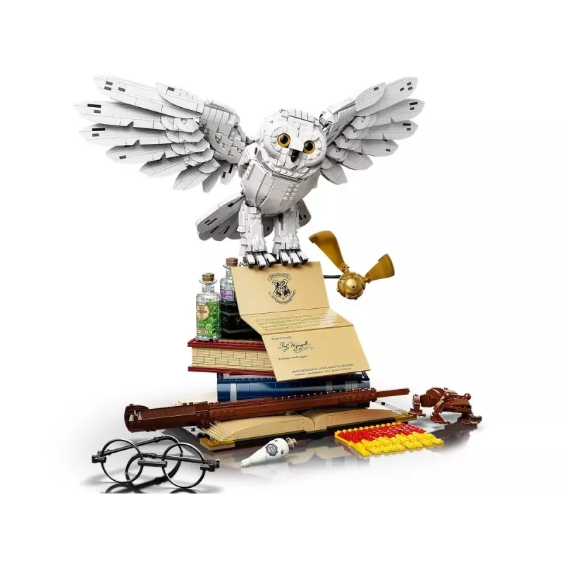 LEGO Hogwarts Icons Collectors Edition 76391 — 3010 osa, 3 minifiguuri, 18+