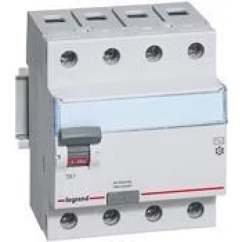 Legrand 411764 kaitselüliti 4