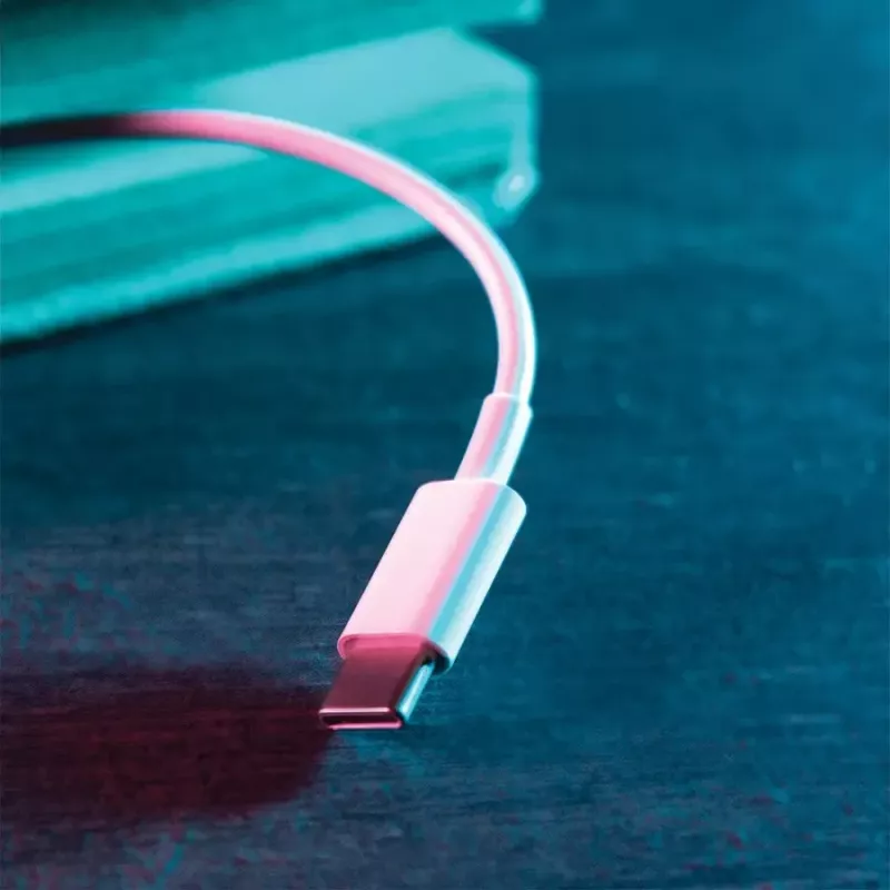 USB-C laadimis- ja mängukaabel SUBSONIC SA5634 PS5-le — juhtmega laadimine ja andmeside