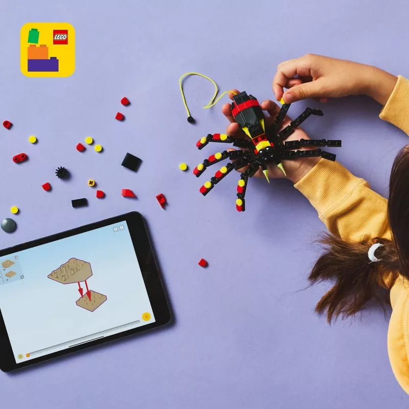 LEGO Creator 3-in-1 ehitatav ämblikumudel 31159 — 153 osa, vanus 7+, 110×150×50 mm