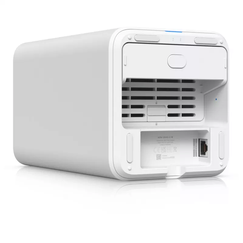 UGREEN NASync DXP4800 Plus 32TB NAS komplekt koos 4x 8TB WD Red Plus HDD-dega