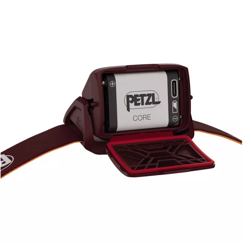 Petzl Actik Core must pealambi taskulamp LED