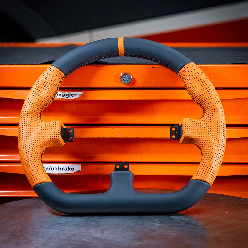 Asetek SimSports GT Rim Closed D nahast oranž simracing rooliratas