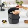 Jäätmemahuti Rotho Albula ristkülikukujuline plastik 6 L, antratsiit, 200×235×208 mm