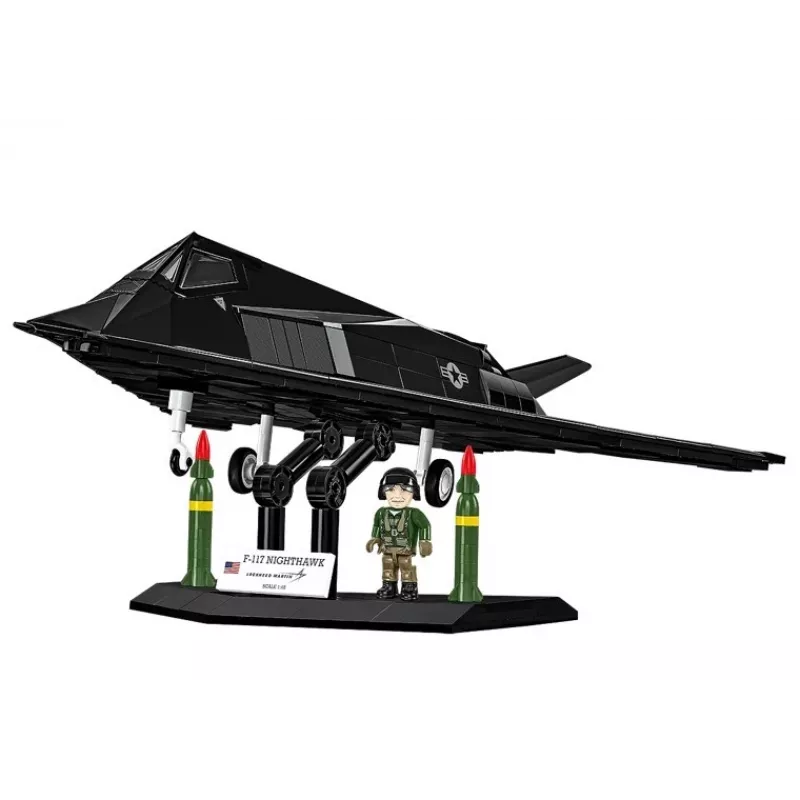 Lockheed F-117 Nighthawk mudelikomplekt (mõõtkavas 1:48)
