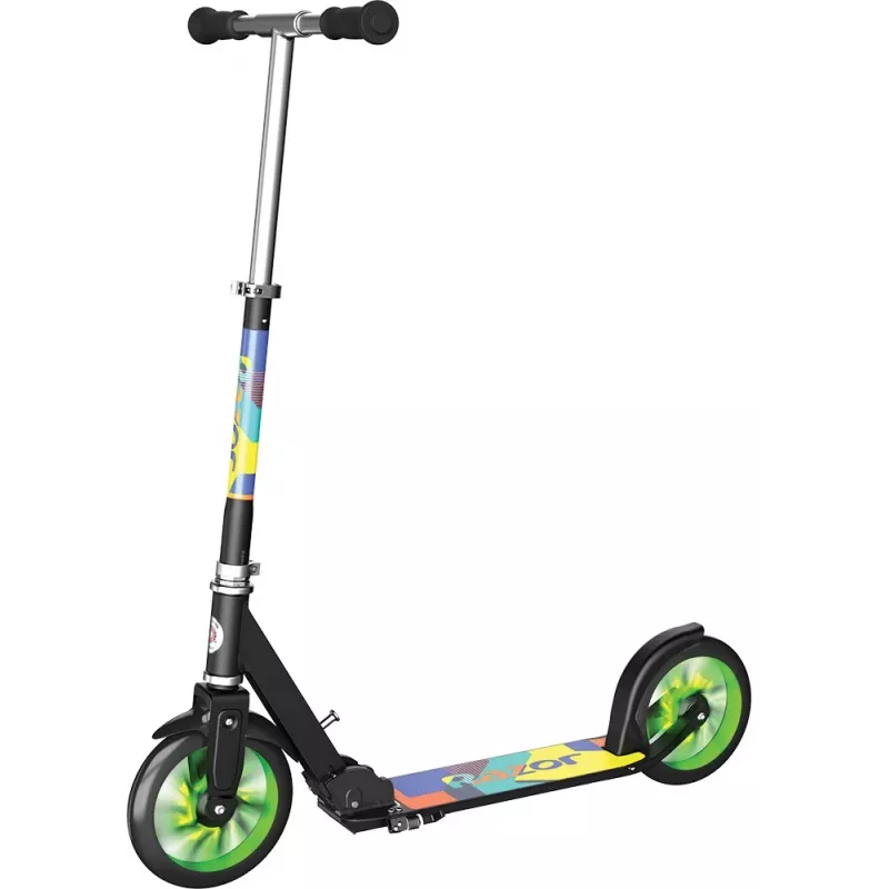 Klassikaline tõukeratas Razor A5 Lux Light-Up — alumiiniumraam, 20 cm PU rattad, kokkupandav, max koormus 100 kg