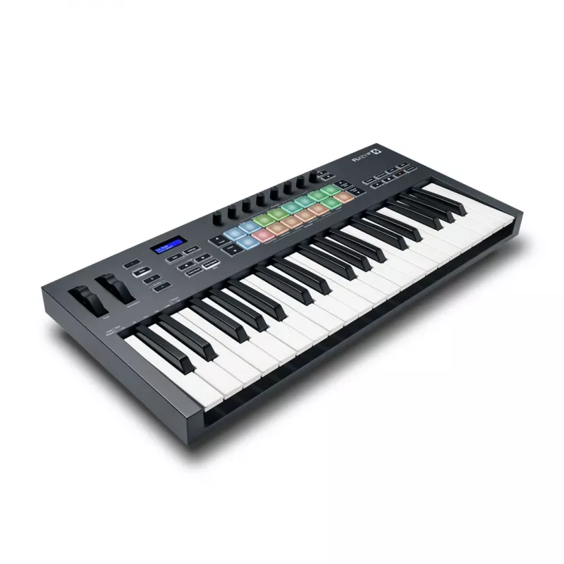 Novation FLKEY 37 - FL Studio tarkvarale pühendatud MIDI-klaviatuur, 37 klahvi.