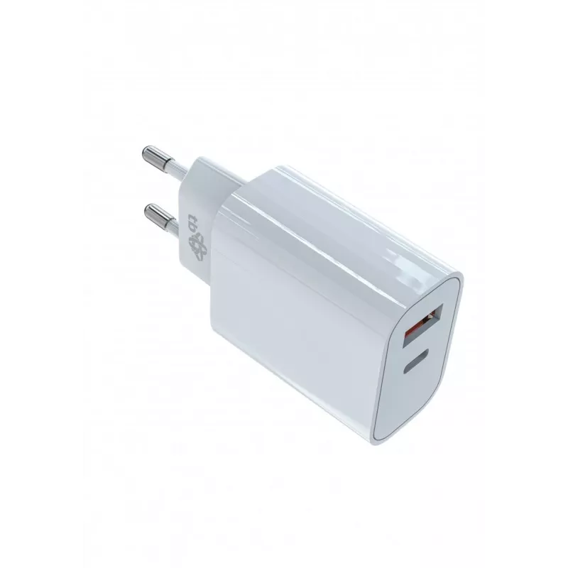 Universal charger 2x3A USB C + USB A Võimsus Delivery Valge