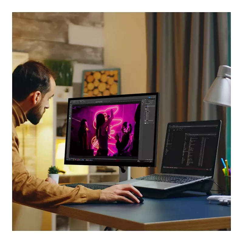 Alogic Clarity 27 5K monitor koos PD ja puuteekraaniga
