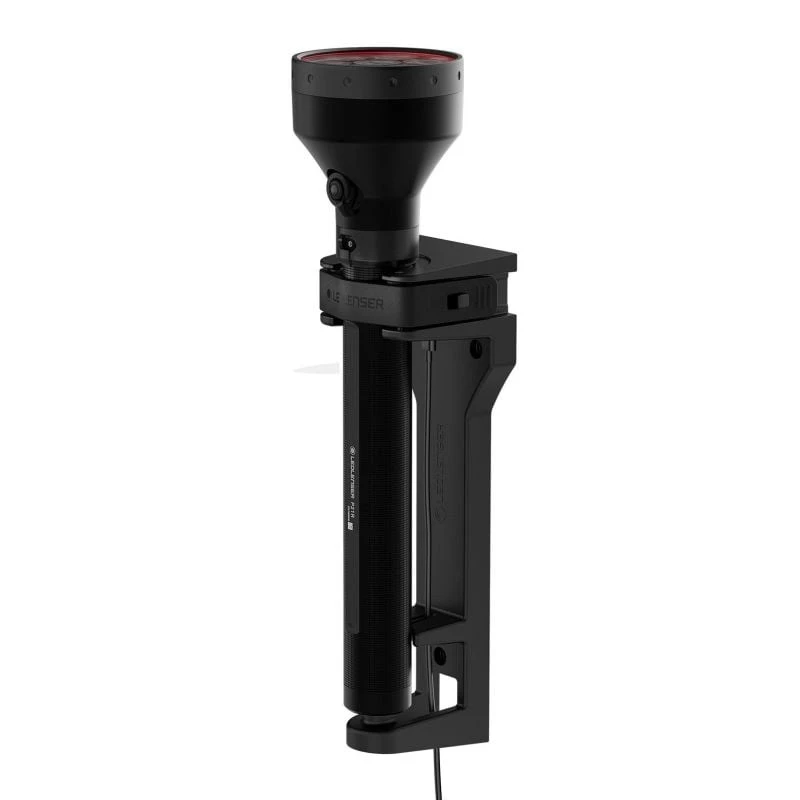 Käeshoitav taskulamp Ledlenser P21R Must laetav LED, 1000 lm, IP68, 32700 aku, 1100 m valgusvihk