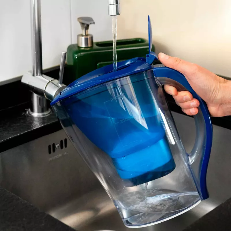 Veefilterkann JATA HJAR1001 2,5 L sinine läbipaistev
