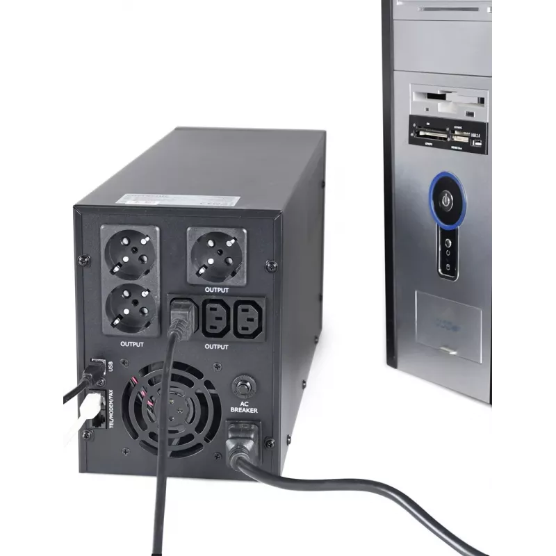 Gembird EG-UPS-036 katkematu toiteallikas (UPS) Line-Interactive 3 kVA 1800 W 6 AC-pistikupesa
