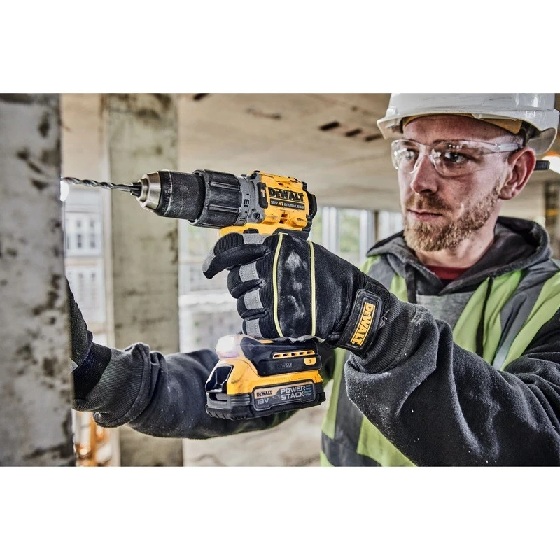 Püstolkäepidemega puur DeWalt DCD805NT-XJ — 18 V harjadeta, 2000 p/min, 90 N·m, 13 mm padrun, 1,34 kg