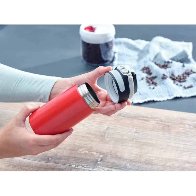 Reisikruus Leifheit 03245 roostevaba teras 350 ml, kahekordse seinaga, lekkekindel, klappkaas, must/punane