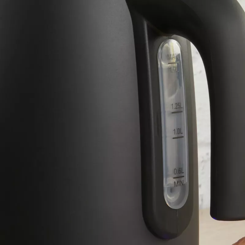 Elektriline veekeetja Petra 1.7L 3KW matt must