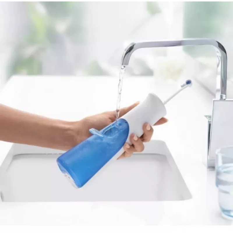 Suuõõne niisutaja Oral-B AquaCare 4, valge