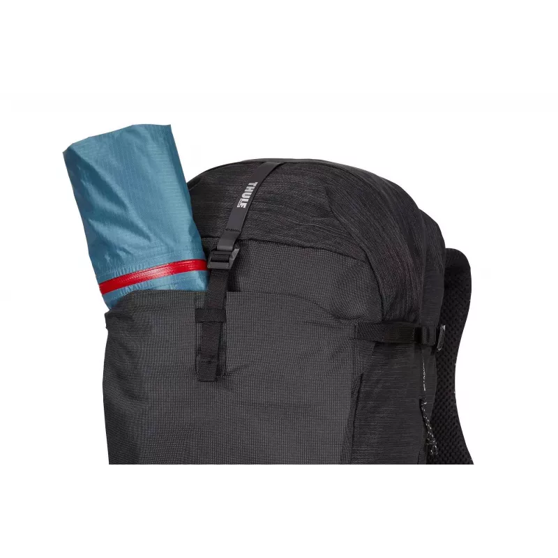 Thule 4503 Topio 30L meeste matkaseljakott must