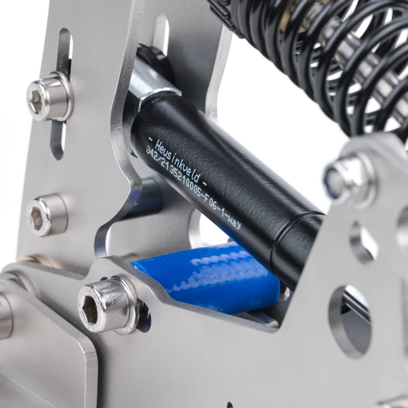Heusinkveld Sim Pedals Ultimate+ 2 - pedaalide komplekt