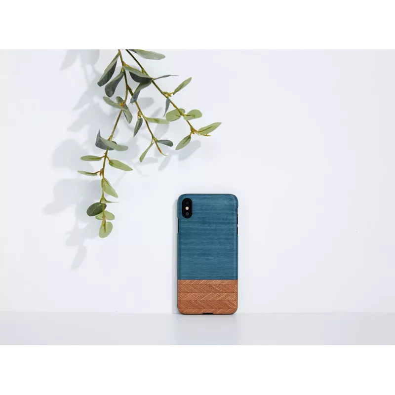 Nutitelefoni ümbris man and wood iPhone XS Maxile — teksamust