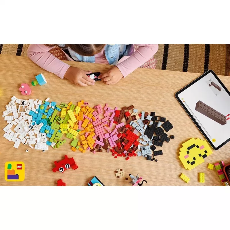 LEGO CLASSIC 11042 Loominguline õnnekarp