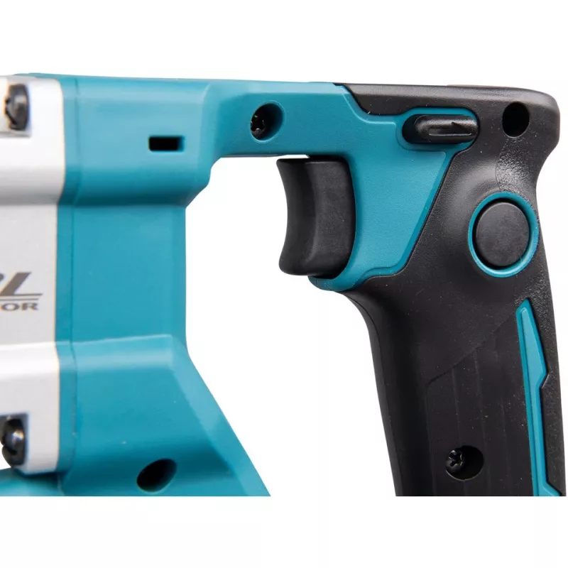 Makita DFR551Z Puuritera