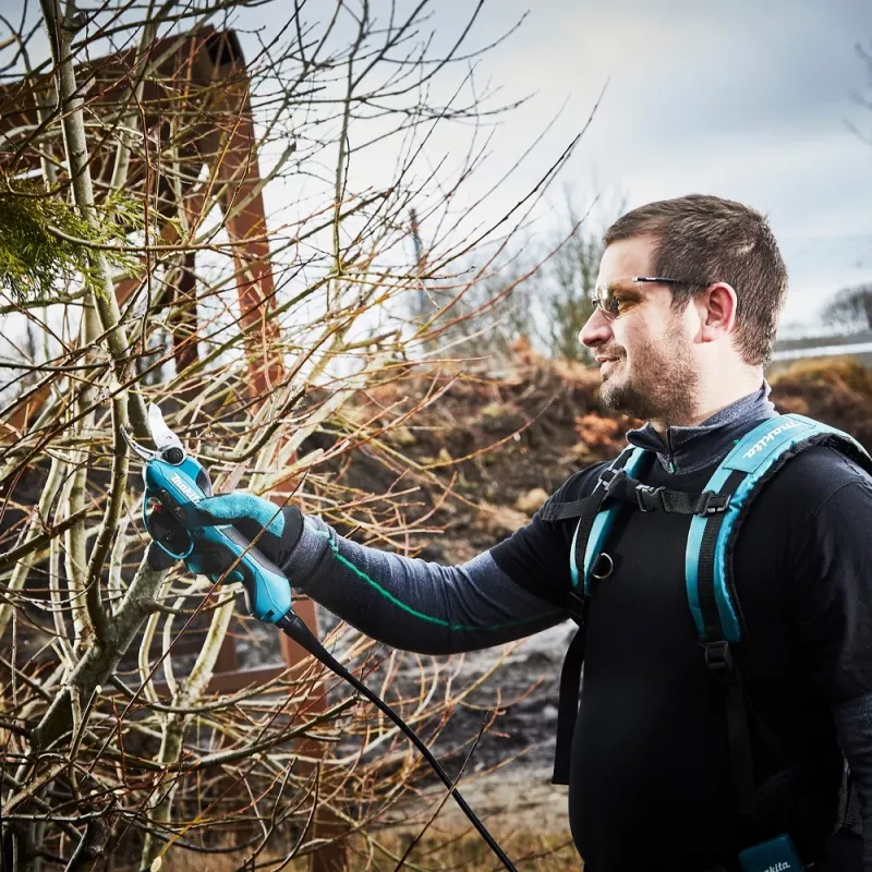 Makita DUP362Z LXT juhtmeta oksakäärid