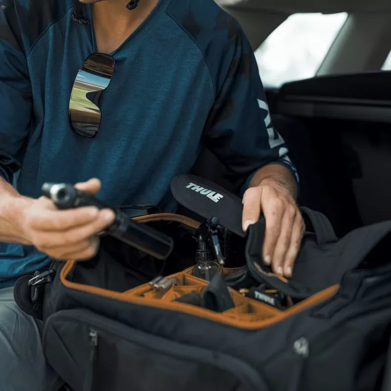 Thule 5172 Roundtrip Bike Duffel 55L Must