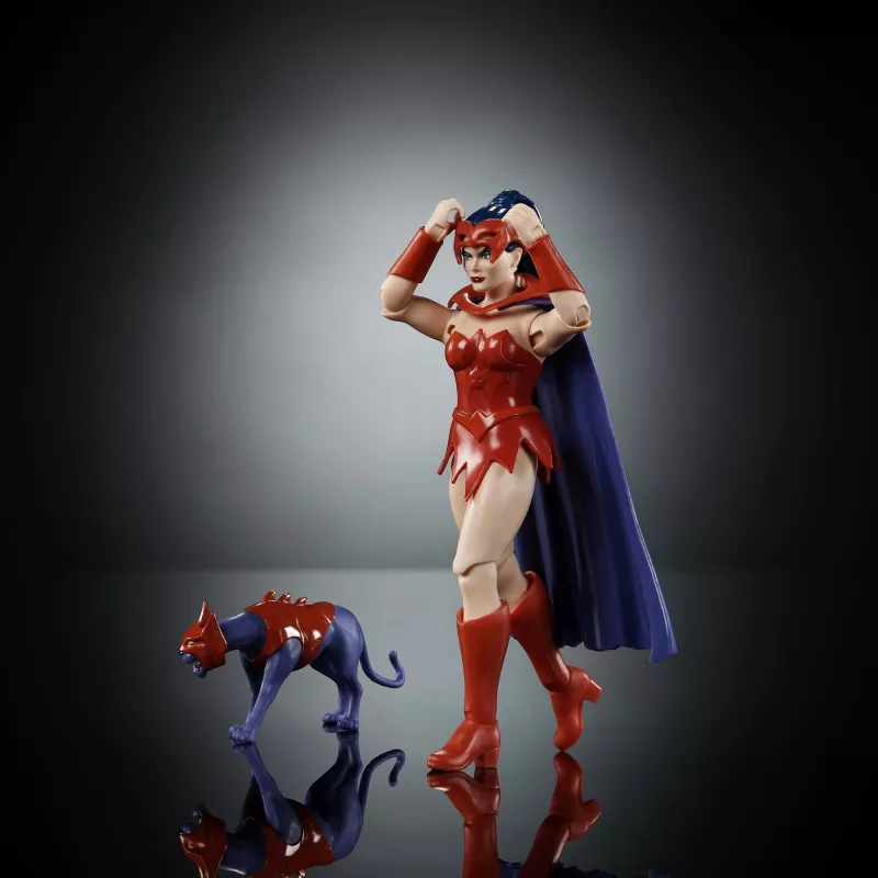 Märulikuju MATTEL MotU Origins Catra 5,5 tolli – kogumisväärne liigendkuju
