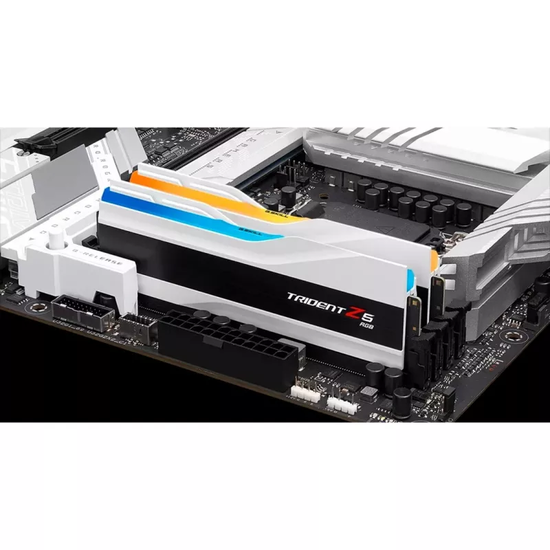 G.Skill Trident Z5 RGB - DDR5 - komplekt - 48 GB: 2 x 24 GB - DIMM 288-PIN - 8200 MHz / PC5-65600 - CL40 - 1,35 V - puhverdamata - on-die ECC - Matt valge (F5-8200J4052F24GX2-TZ5RW)