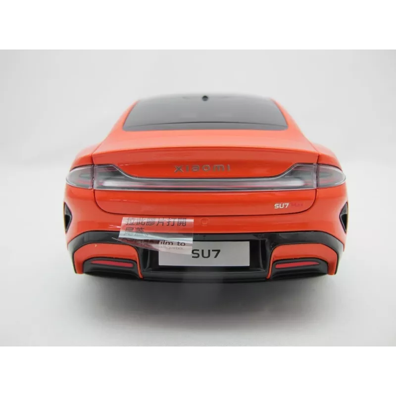 Survevalu mudelauto Xiaomi SU7 mõõtkavas 1:18, kokkupandud, L278×S108×K81,5 mm
