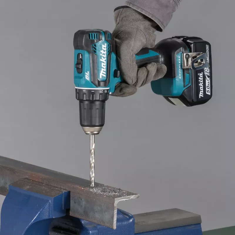 MAKITA. MACPAC 18V DDF485RTJ 50Nm 2x5.0Ah BLDC KRUVIKEERAJU