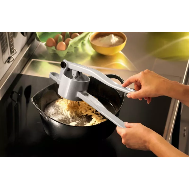 Kartulipress GEFU 13170 - alumiiniumist spaetzle- ja kartulipress