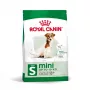 Kuiv koeratoit Royal Canin Mini Adult 8+ 800 g — väikest tõugu, linnuliha, 27% valku, 16% rasva